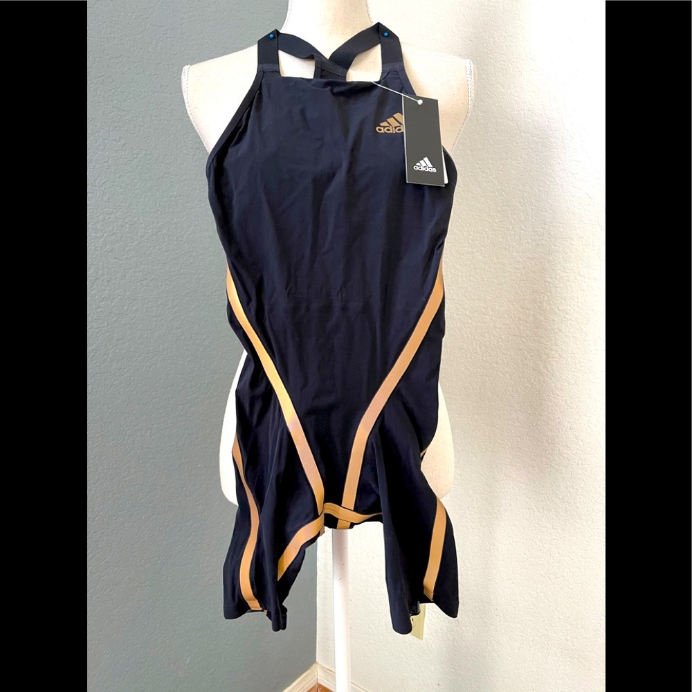 Adidas women’s tech suit (adizero)